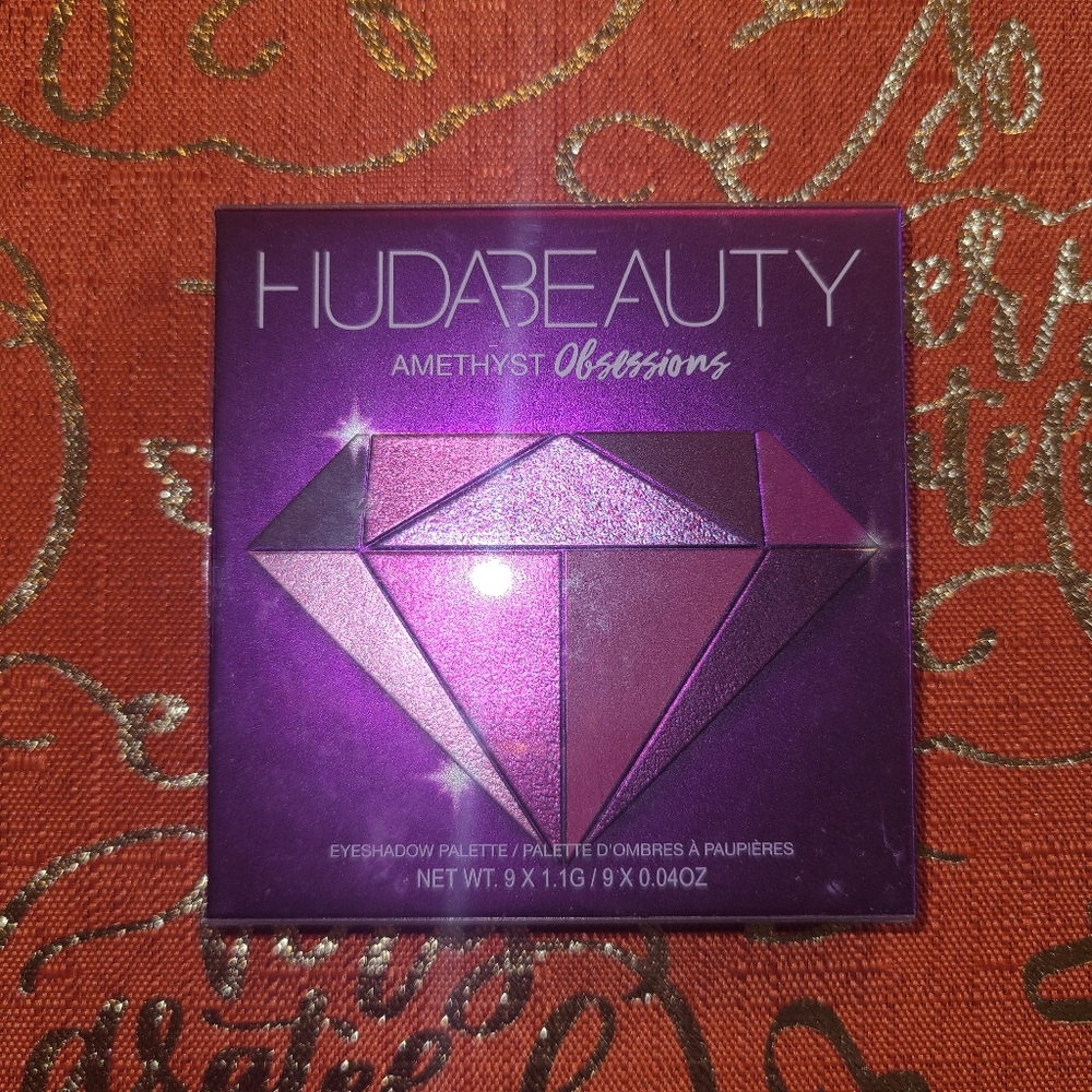 Huda Beauty Amethyst Obsessions Palette